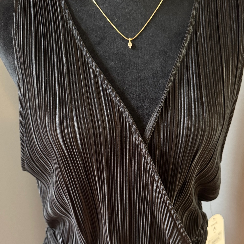 ARULA Black Sleeveless Jumpsuit - Picture 3 of 3